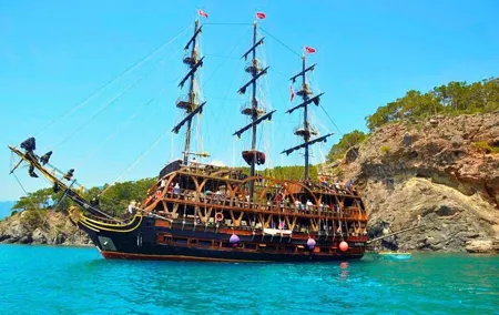 Pirate Yacht in Kemer with Disco&Lunch