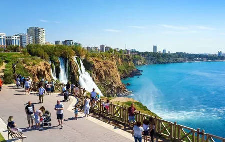 Antalya Private Tour to Three Waterfalls and Old Town with Lunch
