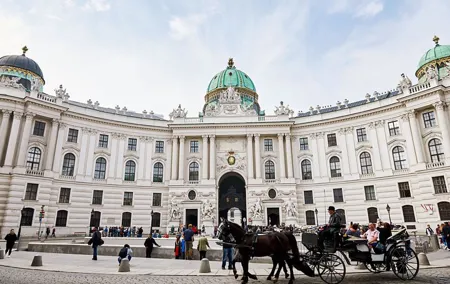 Private Transfer to Vienna