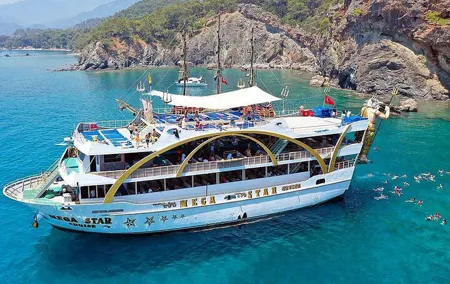 Kemer Boat Tour from Antalya with Swim,Foam Party&Lunch Included