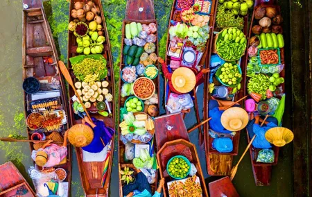 Bangkok: Floating Market and Train Market Experience