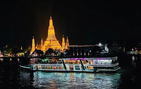 River Star Princess Dinner Cruise: Bangkok Chao Phraya River
