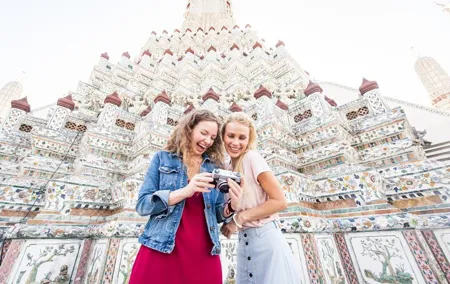 Grand Palace & Temples of Bangkok with experienced guide