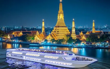 The Luxury White Cruise Experience