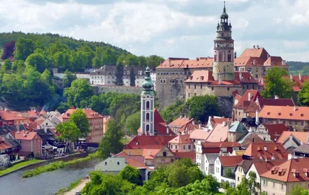 Cesky Krumlov Day Trip from Prague to Vilshofen