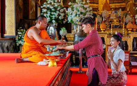 Treasures of Bangkok: Buddhism & Monks Private Tour