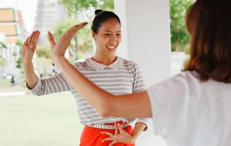 Thai Dance Class at Wat Arun
