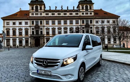 Private ROUND-TRIP to and from ČESKÝ KRUMLOV (UNESCO Heritage) by MINIVAN 8+1pax
