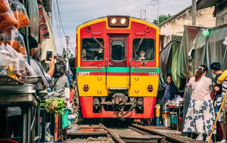 Ayutthaya, Damnoen Floating & Maeklong Railway Market Day Tour