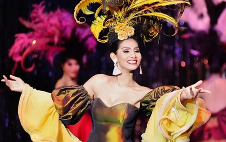 Bangkok Calypso Cabaret Show at Asiatique (Ticket) Thai Ladyboy Show Thailand