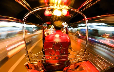 Bangkok Experience Under Moonshine by Tuk Tuk