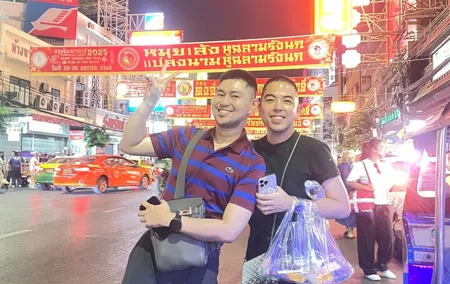Bangkok Night Tour: Chinatown Michelin Street Food by Tuk Tuk