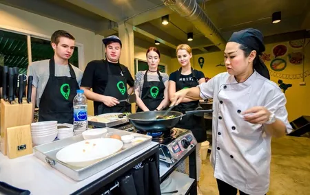 Bangkok Thai Cooking Class with Daily Rotating Dishes