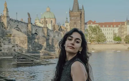 Timeless Memories Professional Photoshoot at Charles Bridge