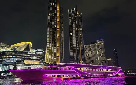 Bangkok: Opulence Luxury River Dinner Cruise
