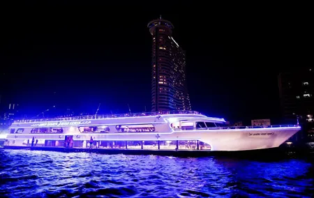 Twilight Dinner Cruise Along Chao Phraya River in Bangkok