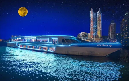 Royal Princess Chao Phraya River Dinner Cruise from Bangkok