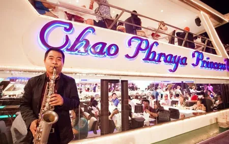 Chao Phraya Cruise +Indian Buffet Dinner