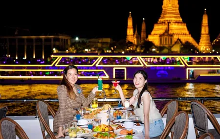 The Planet Cruise Bangkok Sunset Dinner on Chao Phraya River