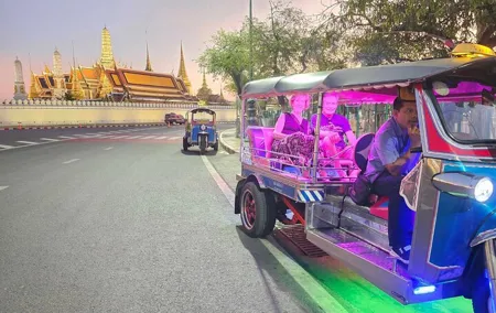 Private Tuktuk Authentic Food Tour (Chinatown-Flower Market)
