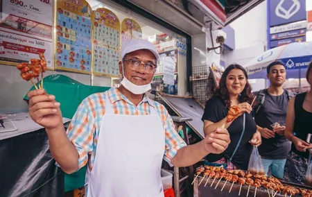 Bangkok Most Famous Food Experience (Private & All-Inclusive)