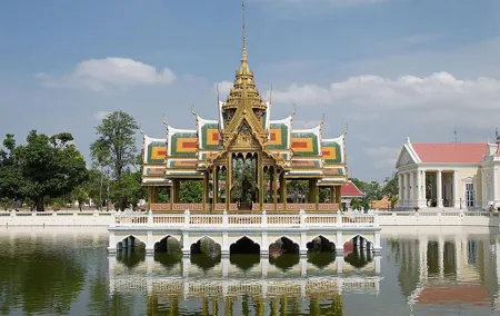 Private Tour to Ayutthaya and Bang Pa In Palace with Boat Tour