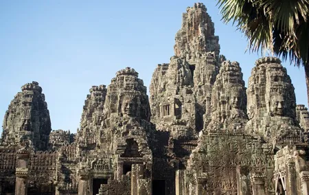 4 Days Private Round Trip Bangkok Angkor Wat by Bus and Private Vehicle