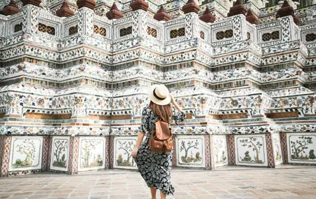 Bangkok Temples Tour at Wat Arun, Wat Phoa and Wat Saket