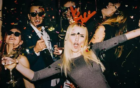 30th DEC Holiday Pub Crawl in Prague
