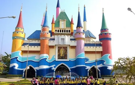Siam Amazing Amusement Park at Bangkok Admission Ticket