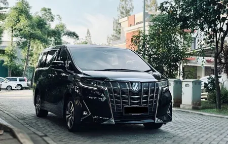 Arrival by Minivan from Bangkok Airport BKK to Bangkok or Pattaya