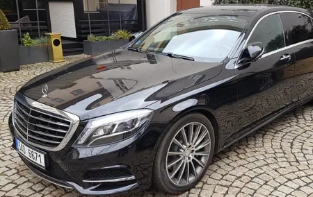 BUDAPEST by luxury Mercedes