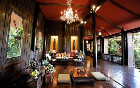 Bangkok: Silk Legacy & Art at Jim Thompson’s Home -with transfers