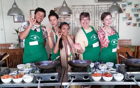 May Kaidee Thai Cooking Class at Bangkok with Pickup