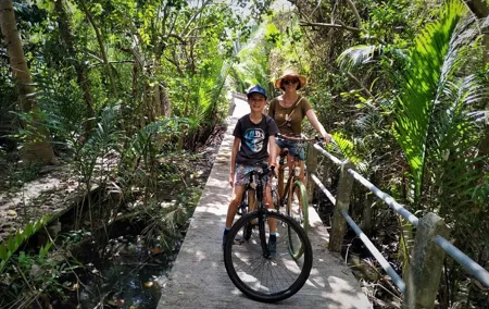 Family Bicycle Tour in the Green Oasis of Bangkok on Bamboo bikes