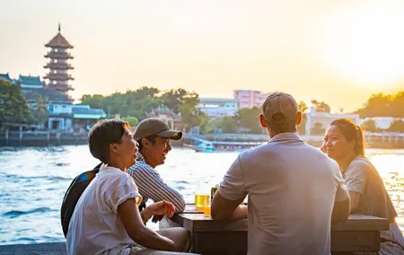 Bangkok Evening Food Tour by Tuktuk