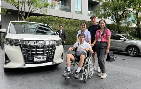 Wheelchair & Luxury Tour to Floating & Railway Markets