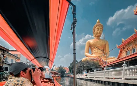 Private Grand Palace & Long-tail boat tour in Bangkok