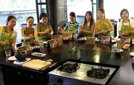 Baipai Thai Cooking School: Authentic Cooking Class Tour