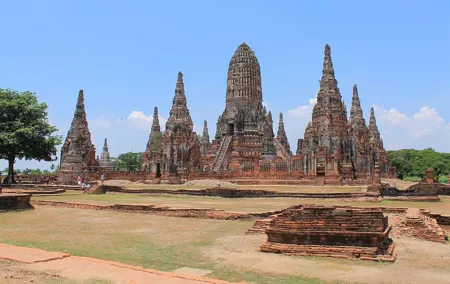 A Day in Ayutthaya: Private 5 UNESCO Temples Tour From Bangkok