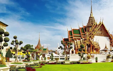 The Best of Bangkok: The Grand Palace, Emerald & Reclining Buddha