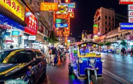 Private Tuk Tuk Night Adventure with Dinner