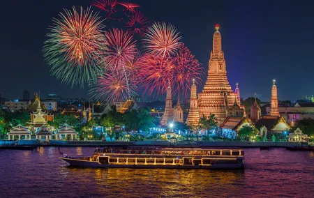 2-Hour Luxury Bangkok Royal Princess Dinner Cruise