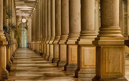 Private photo tour to Karlovy Vary (Carlsbad)