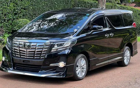 Minivan Departure Bangkok or Pattaya to Bangkok Airport BKK