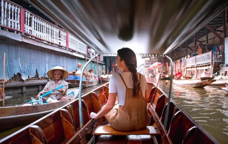 10-Hour Floating Market, Dragon Temple, Bubble Cafe & Chinatown