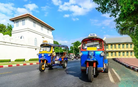 Famous Bangkok Tuk Tuk Tour