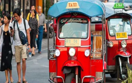 Night Guide Street Food Tour by Tuk Tuk in Bangkok