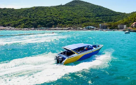 Pattaya Coral Island speed boat with lunch from Bangkok