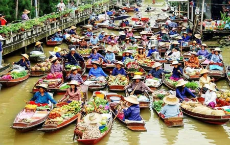 Thaka Floating Market: Thailand’s Most Authentic Experience